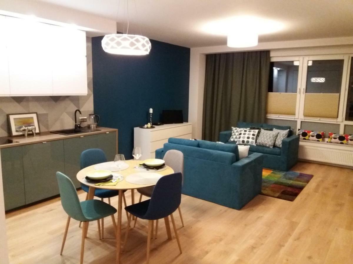 Apartament Pruszków Exteriör bild