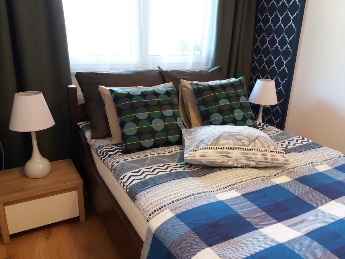 Apartament Pruszków Exteriör bild